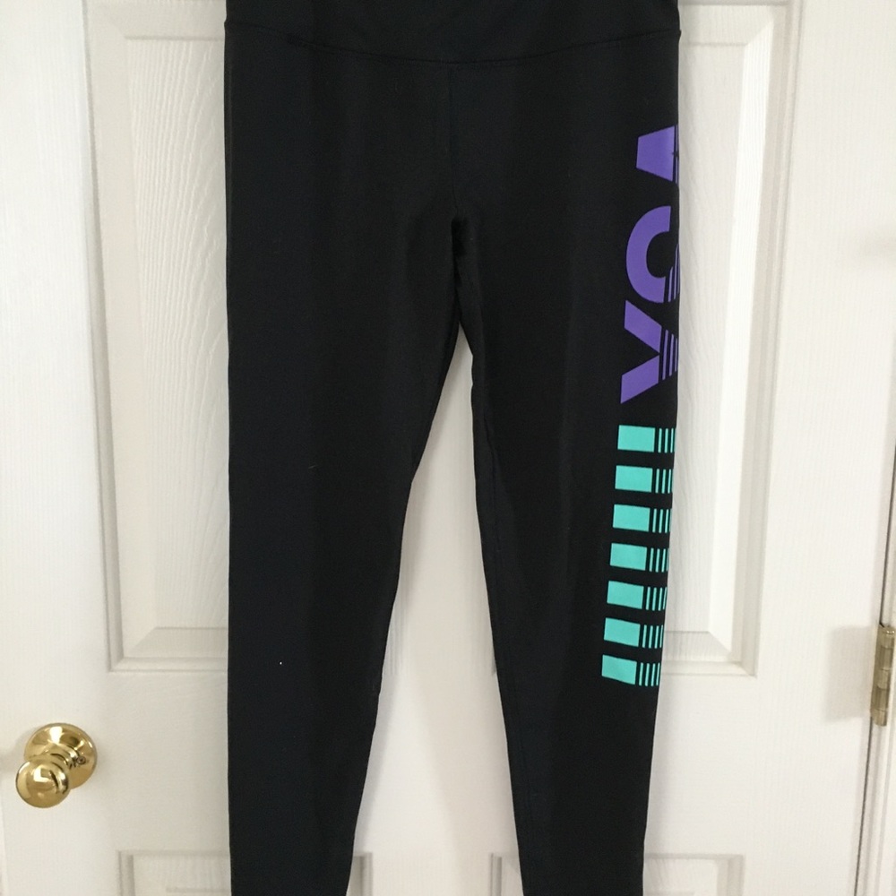 VICTORIA SECRET Black Leggings